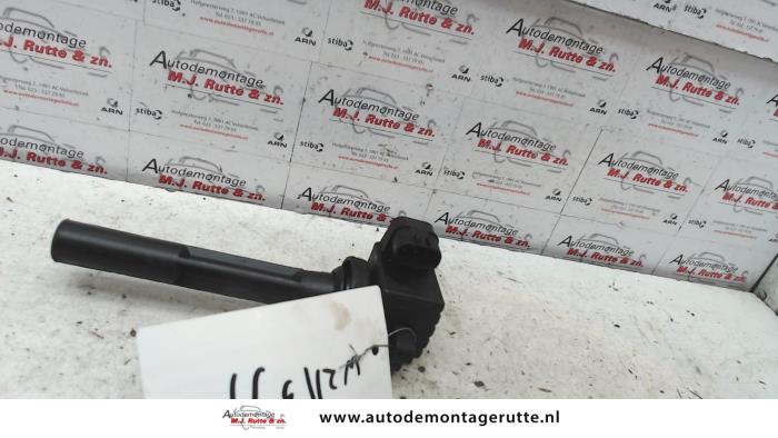 Pen ignition coil from a Opel Frontera (6B) 3.2 V6 24V 1999