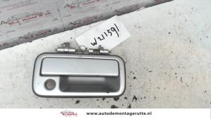 Used Front door handle 4-door, right Opel Frontera (6B) 3.2 V6 24V Price on request offered by Autodemontage M.J. Rutte B.V.