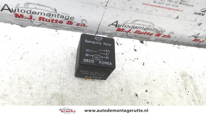 Begagnade Relä Ssang Yong Rexton 2.7 Xdi RX/RJ 270 16V Pris på förfrågan erbjuds av Autodemontage M.J. Rutte B.V.