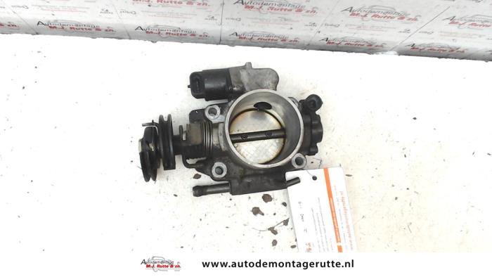 Używane Przepustnica Opel Frontera (6B) 3.2 V6 24V Cena € 50,00 Procedura marży oferowane przez Autodemontage M.J. Rutte B.V.