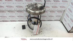 Used Electric fuel pump Honda Civic (FA/FD) 1.3 Hybrid Price on request offered by Autodemontage M.J. Rutte B.V.