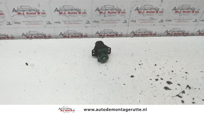 Używane Przelacznik Honda Insight (ZE2) 1.3 16V VTEC Cena na żądanie oferowane przez Autodemontage M.J. Rutte B.V.