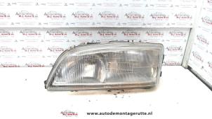 Used Headlight, left Volvo S70 2.5 10V Price on request offered by Autodemontage M.J. Rutte B.V.