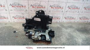 Used Rear door mechanism 4-door, right Volkswagen Polo IV (9N1/2/3) 1.4 16V 75 Price on request offered by Autodemontage M.J. Rutte B.V.