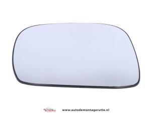 New Mirror glass, left Opel Agila (A) 1.0 12V Price € 15,00 Inclusive VAT offered by Autodemontage M.J. Rutte B.V.