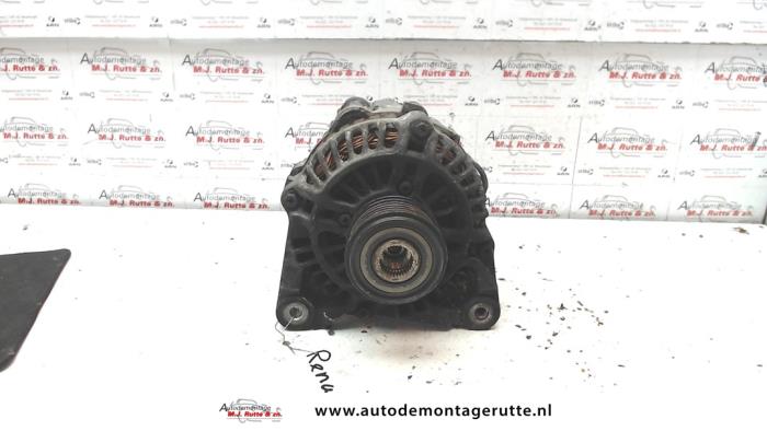 Gebrauchte Dynamo Renault Kangoo Express (FC) 1.5 dCi 60 Preis auf Anfrage angeboten von Autodemontage M.J. Rutte B.V.