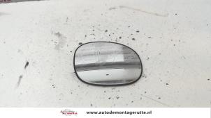 Used Mirror glass, right Citroen C2 (JM) 1.4 Price on request offered by Autodemontage M.J. Rutte B.V.