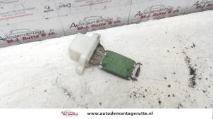 Used Heater resistor Ford Fiesta 6 (JA8) 1.6 TDCi 16V 95 Price on request offered by Autodemontage M.J. Rutte B.V.