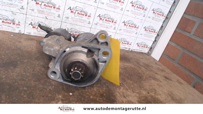 Used Starter Seat Ibiza II (6K1) 1.6 Sport Price on request offered by Autodemontage M.J. Rutte B.V.