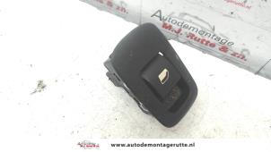 Used Electric window switch Peugeot 307 CC (3B) 2.0 16V Price on request offered by Autodemontage M.J. Rutte B.V.