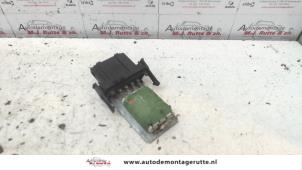 Used Heater resistor Volkswagen Golf III (1H1) 1.8i Price on request offered by Autodemontage M.J. Rutte B.V.