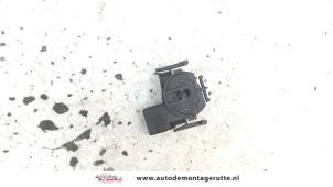 Used Ignition switch Opel Corsa C (F08/68) 1.2 16V Twin Port Price on request offered by Autodemontage M.J. Rutte B.V.