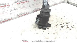 Gaspedal från en Skoda Rapid Spaceback 1.4 TDI 12V 2016