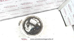 Used Electric fuel pump Volkswagen Golf V (1K1) 1.4 16V Price on request offered by Autodemontage M.J. Rutte B.V.