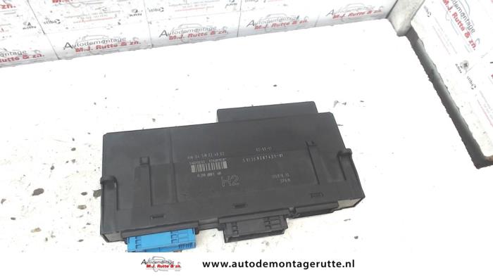 Używane Modul Comfort BMW 3 serie Touring (E91) 316d 16V Cena na żądanie oferowane przez Autodemontage M.J. Rutte B.V.