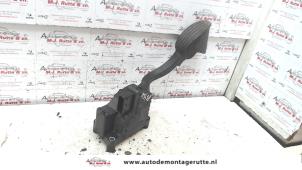 Used Accelerator pedal Ford Ka II 1.2 Price € 35,00 Margin scheme offered by Autodemontage M.J. Rutte B.V.