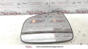 Used Mirror glass, left Dacia Sandero I (BS) 1.6 Price on request offered by Autodemontage M.J. Rutte B.V.