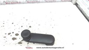 Used Window winder Dacia Sandero I (BS) 1.6 Price on request offered by Autodemontage M.J. Rutte B.V.