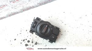 Used Light switch BMW 1 serie (E87/87N) 118d 16V Price on request offered by Autodemontage M.J. Rutte B.V.