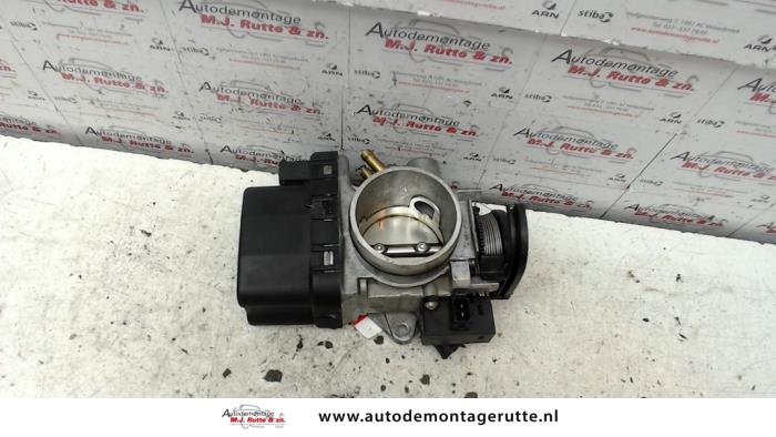 Usagé Boitier papillon Saab 9-5 (YS3E) 2.3t 16V Prix sur demande proposé par Autodemontage M.J. Rutte B.V.