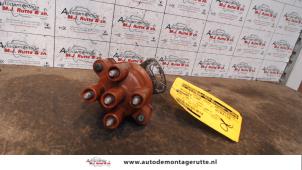 Used Ignition system (complete) Mercedes E (W124) 2.0 200 Price on request offered by Autodemontage M.J. Rutte B.V.