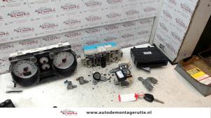 Used Ignition lock + computer Mitsubishi Outlander (CU) 2.0 16V 4x2 Price on request offered by Autodemontage M.J. Rutte B.V.