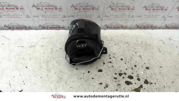 Fog light, front right from a Seat Leon (1P1) 2.0 FSI 16V 2006
