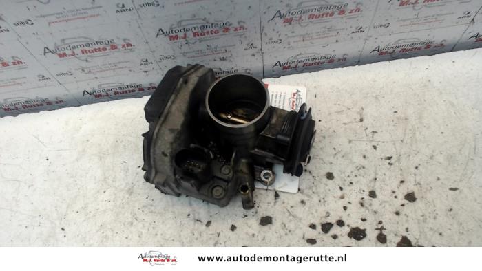 Gebrauchte Drosselklappengehäuse Seat Ibiza II (6K1) 1.6i Preis auf Anfrage angeboten von Autodemontage M.J. Rutte B.V.