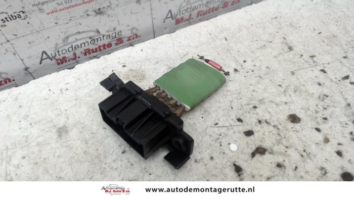 Heater resistor from a Citroën Nemo (AA) 1.4 HDi 70 2010
