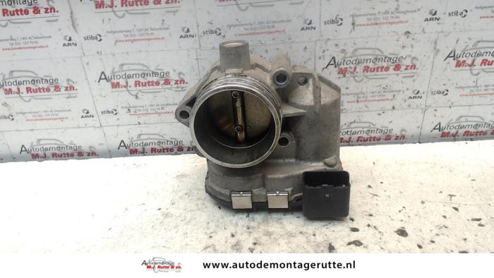 Używane Przepustnica Citroen C2 (JM) 1.6 16V VTS Cena na żądanie oferowane przez Autodemontage M.J. Rutte B.V.