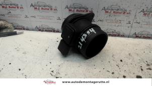 Used Air mass meter Mercedes B (W245,242) 2.0 B-200 CDI 16V Price on request offered by Autodemontage M.J. Rutte B.V.