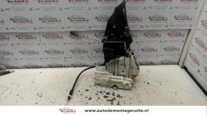 Used Rear door mechanism 4-door, right Mercedes B (W245,242) 2.0 B-200 CDI 16V Price on request offered by Autodemontage M.J. Rutte B.V.