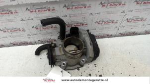 Used Throttle body Chevrolet Lacetti (KLAN) 1.6 16V Price on request offered by Autodemontage M.J. Rutte B.V.