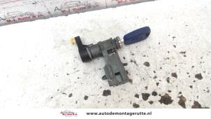 Used Rear lock cylinder Fiat Panda (169) 1.1 Fire Price on request offered by Autodemontage M.J. Rutte B.V.