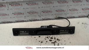 Used Tailgate switch Landrover Range Rover III (LM) 2.9 TD6 24V Price on request offered by Autodemontage M.J. Rutte B.V.