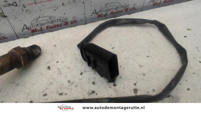 Lambda probe from a Volkswagen New Beetle (9C1/9G1) 2.0 2001