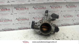 Used Throttle body Suzuki Swift (SF310/413) 1.3i 16V Price on request offered by Autodemontage M.J. Rutte B.V.