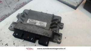 Ignition lock + computer from a Renault Twingo II (CN) 1.2 2008