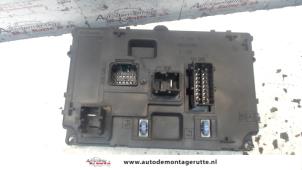 Used Towbar module Peugeot 207 SW (WE/WU) 1.4 16V Vti Price on request offered by Autodemontage M.J. Rutte B.V.