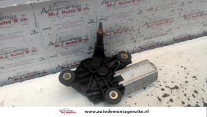 Used Rear wiper motor Lancia Musa 1.4 16V Price on request offered by Autodemontage M.J. Rutte B.V.
