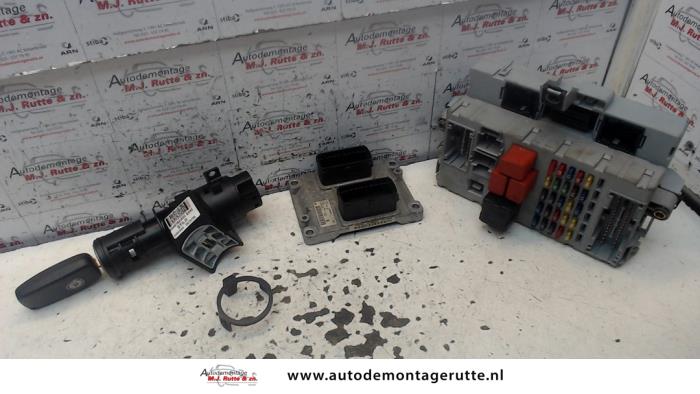 Used Ignition lock + computer Lancia Musa 1.4 16V Price on request offered by Autodemontage M.J. Rutte B.V.