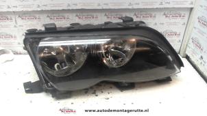 Used Headlight, right BMW 3 serie Touring (E46/3) 318i 16V Price on request offered by Autodemontage M.J. Rutte B.V.