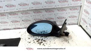 Used Wing mirror, left BMW 1 serie (E87/87N) 118i 16V Price on request offered by Autodemontage M.J. Rutte B.V.