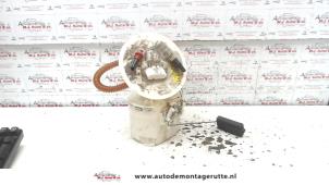 Usagé Pompe d'injection Ford Focus 1 1.4 16V Prix € 50,00 Règlement à la marge proposé par Autodemontage M.J. Rutte B.V.