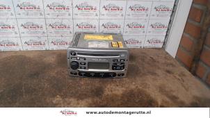 Used Radio Ford Focus 1 Wagon 1.4 16V Price on request offered by Autodemontage M.J. Rutte B.V.