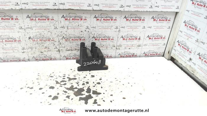 Usagé Bobine Ford Focus 1 Wagon 2.0 16V Prix sur demande proposé par Autodemontage M.J. Rutte B.V.
