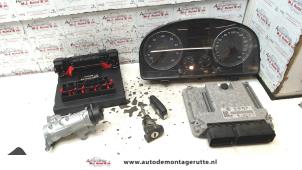 Used Ignition lock + computer Volkswagen Touran (1T1/T2) 1.6 FSI 16V Price on request offered by Autodemontage M.J. Rutte B.V.