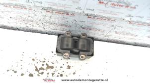 Used Ignition coil Renault Clio III Estate/Grandtour (KR) 1.2 16V TCE 100 Price on request offered by Autodemontage M.J. Rutte B.V.