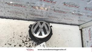 Usados Manija del portón trasero Volkswagen Golf V (1K1) 1.6 FSI 16V Precio de solicitud ofrecido por Autodemontage M.J. Rutte B.V.