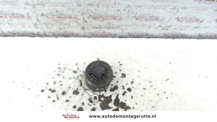 Gebrauchte AGR Ventil Chevrolet Kalos (SF48) 1.4 16V Preis € 35,00 Margenregelung angeboten von Autodemontage M.J. Rutte B.V.